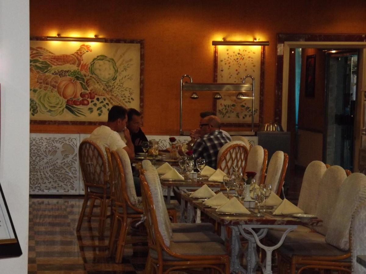 Al Bilad Hotel Джедда Экстерьер фото