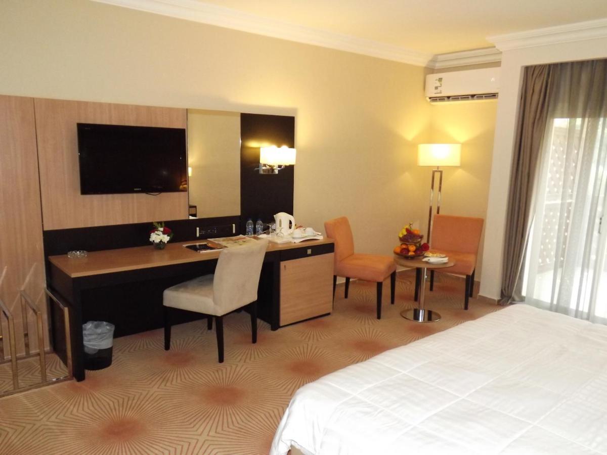 Al Bilad Hotel Джедда Экстерьер фото